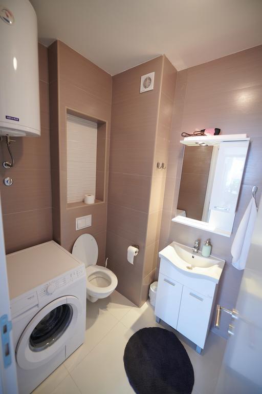 באניה לוקה Modern Luxurious Apartment מראה חיצוני תמונה